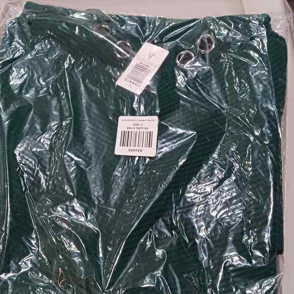 NEW TORRID Sweater Dress $89.50 Plus Size 2X‎ Green At The Knee Keyhole Gromets - Picture 5 of 7